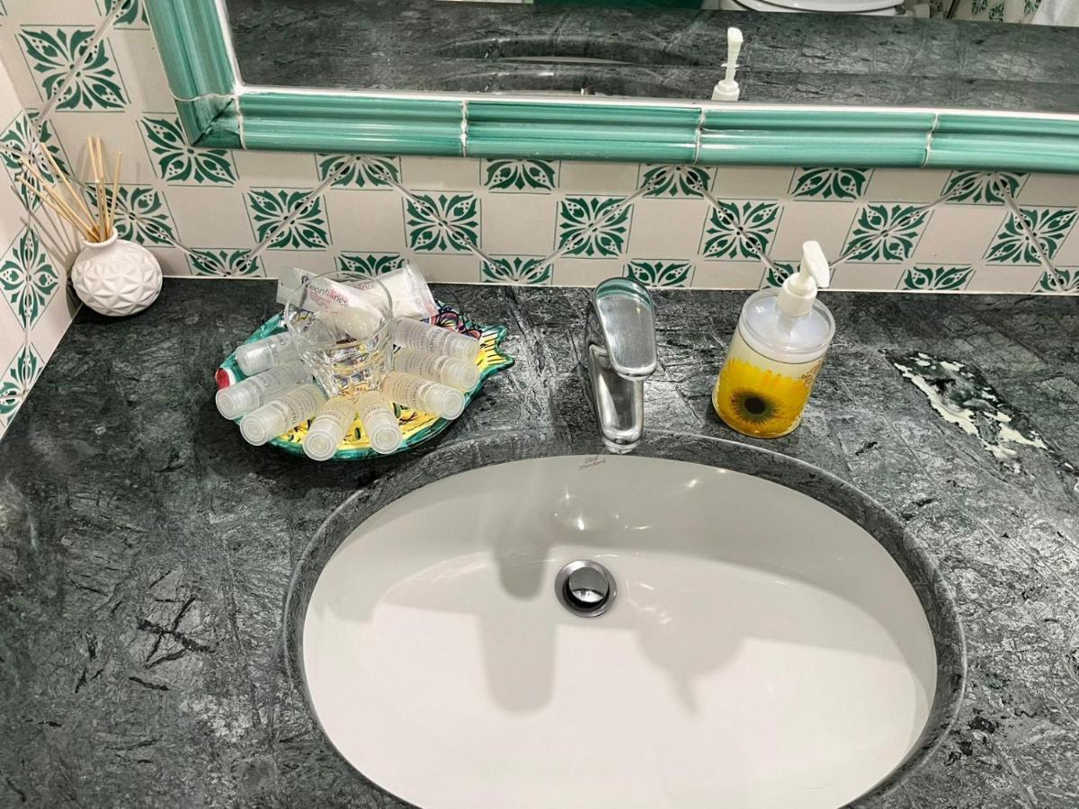 Positano Central House Free Wi-Fi And Air Condition Bagian luar foto